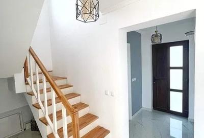 Casa cu 4 camere , priveliste panoramica Ciurbesti - 3