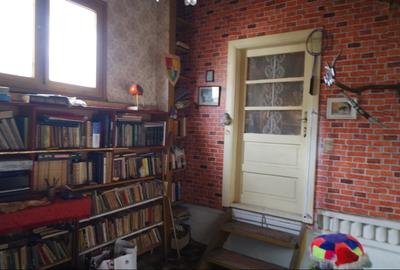 Casă individuală cu 5 camere în Sud