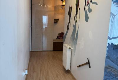 Apartament cu 3 camere, Mobilat si Utilat - Metalurgiei, Sector 4 - 5