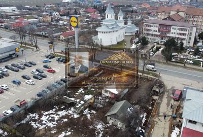 Spațiu comercial, de 650 mp, în Central - 2