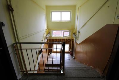 Str. Teiului - Circumvalatiunii; 2 camere. Comision zero. Str. Teiului - Circumvalatiunii; 2 camere. Comision zero. - 19