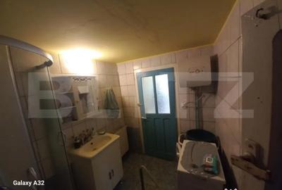 Casă cu 4 camere cu Teren 2500 Mp în Central - 11