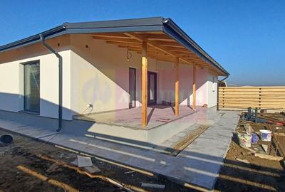 Casă individuală cu 4 camere cu Teren 478 Mp în Săbăreni - 3