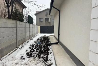 Casă cu 3 camere cu Teren 427 Mp în Central - 11