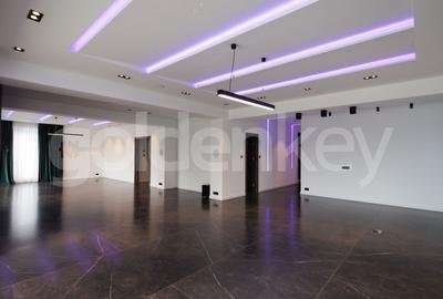 Apartament cu 4 camere si 165mp terasa | complex cu piscina | 2 garaje - 3