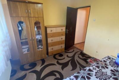 Apartament 3 camere decomandat,etaj 4/4 Bld. Racoteanu, Filiasi - 2