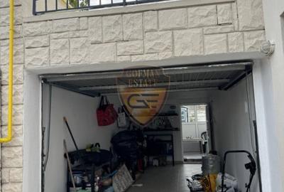 Casă individuală cu 8 camere cu Canalizare în Est - 12