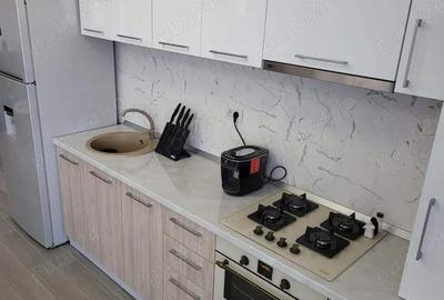 Apartament cu 2 camere semidecomandat în Năvodari Tabără - 1