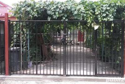 Cazare muncitori cu parcare supravegheata Casa de Inchiriat