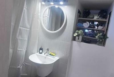 Garsonieră decomandată în Basarab