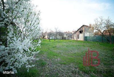 Teren de 1018 mp, în Pârneava - 1