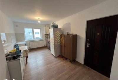 Apartament cu 3 camere decomandat în Central - 5
