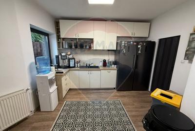 Spatiu de birouri modern de inchiriat in zona Europa, cu parcare - 8