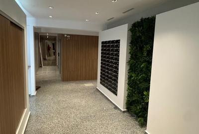 Apartament cu 2 camere decomandat în Berceni