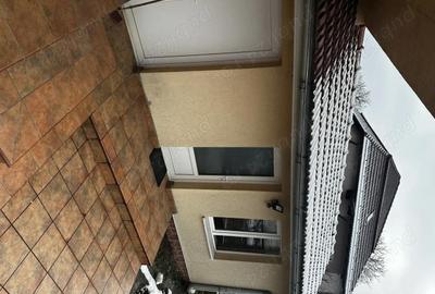 Casă cu Teren 614 Mp în Central - 1