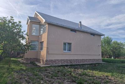 Casă în Șerbănești - 3