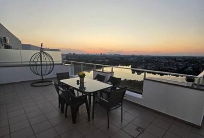 Penthouse 3 camere - Pantelimon