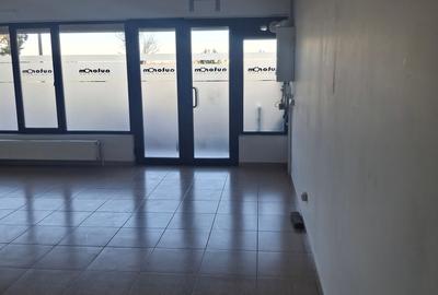 Chitila Colosseum Mall Carrefour stradal - 14