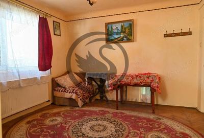 Casă cu 3 camere cu Canalizare în Filipeștii de Pădure - 2