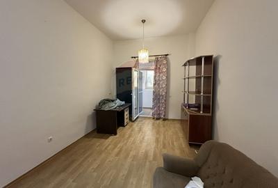 Spațiu comercial, de 45 mp, în Central - 2