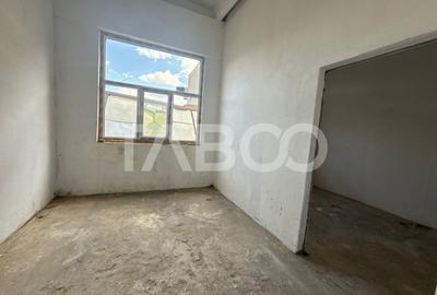 Spațiu comercial, 40 mp în Est