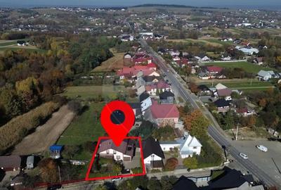 Casă cu 6 camere cu Garaj în Voitinel