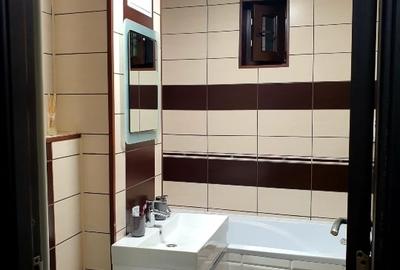 Apartament cu 2 camere decomandat în 1 Mai - 8