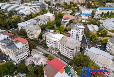 Apartament cu 3 camere decomandat în Babadag - 16