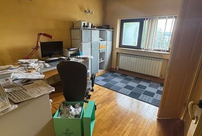 Casa de închiriat 7 camere Sector 4, ideal pentru clinica, gradinita - 31