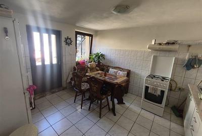 Casă individuală cu 3 camere cu Canalizare în Muncitoresc - 5