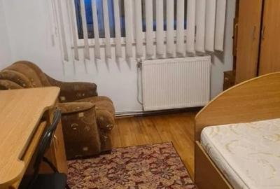 Apartament cu 3 camere decomandat în Nicolina - 4