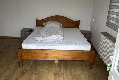 Casă cu 4 camere în Central - 1