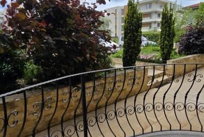 STUDIO  | MAMAIA NORD | COMISION 0 - 5