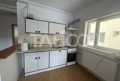 Apartament 3 camere decomandate 80 mp utili zona Centrala de inchiriat - 6