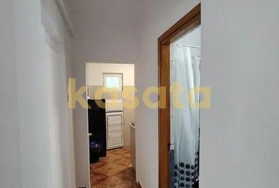 Apartament cu 2 camere decomandat în P-ța Unirii - 6