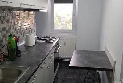 1 cam dec centrala proprie mobilat si utilat Steaua - 1