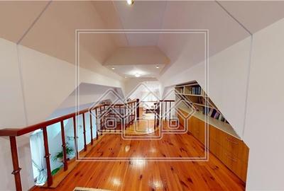 Casa de vanzare in Sibiu - individuala - 278 mp utili - - 36