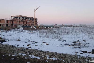 Teren de 4200 mp, în Central - 2