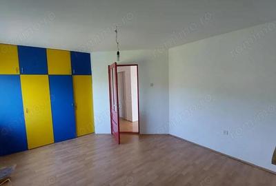 Casă cu Teren 600 Mp în Cetate - 14