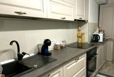 Apartament cu 2 camere semidecomandat, mobilat în Țiglina 2