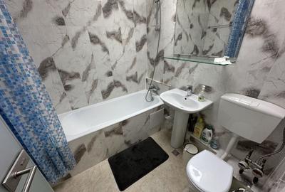Apartament cu 2 camere semidecomandat, mobilat în Titan - 12