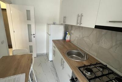 Inchiriere Garsoniera Decomandata Militari Residence - 2