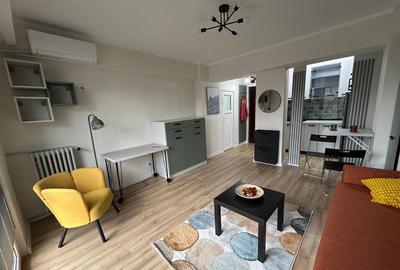 Inchiriere garsoniera renovata, mobilata, utilata Piata Universitatii - 16