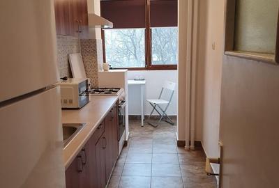 Apartament semidecomandat în Basarabia - 2