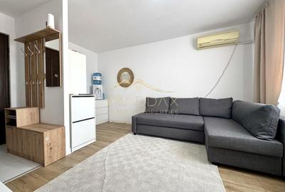 Studio *Mobilat Complet* // Victoriei - 6