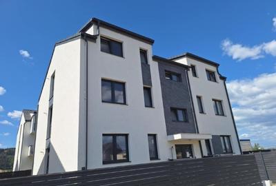 Comison 0, Apartament cu 3 camere, Loc de parcare inclus, gata de mutare - 2