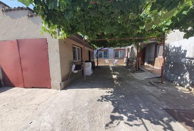 Casa In Ovidiu - La Doi Pasi De Lac - Teren Generos ! - 1