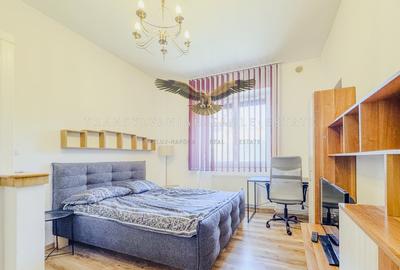 Garsonieră decomandată în Central - 1