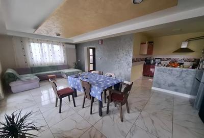 Apartament cu 5 camere decomandat în Vladimirescu - 3