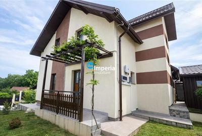 Casă individuală cu 4 camere cu Canalizare în Bucium - 1